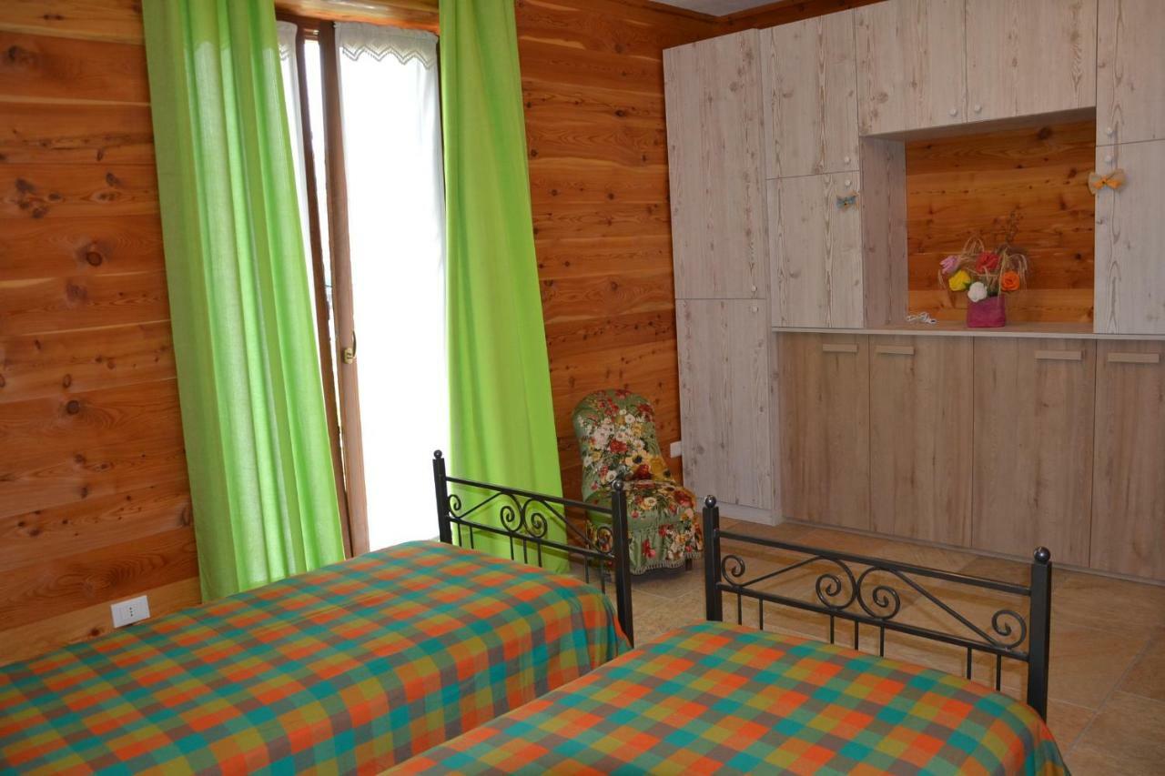 B&B L'Albero E Le Stelle Borgo San Dalmazzo Exterior photo